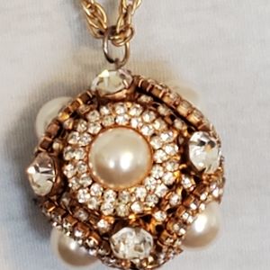 Vintage goldtone rope chain necklace with disco ball pendant pearls, rhinestones